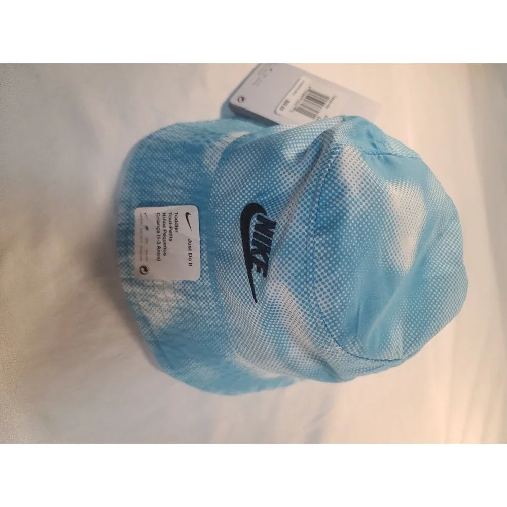 Nike kids baltic
